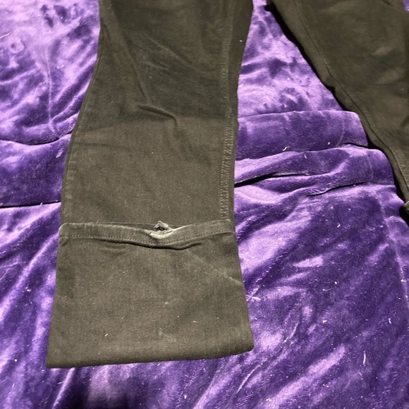 Freeworld Messenger “skinny” denim - Picture 3 of 6